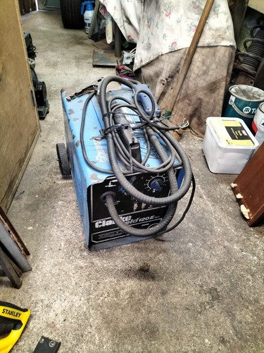 Clarke mig welder 120e - welder,