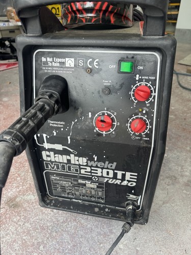 Clarke turbo 230tec - mig, welder